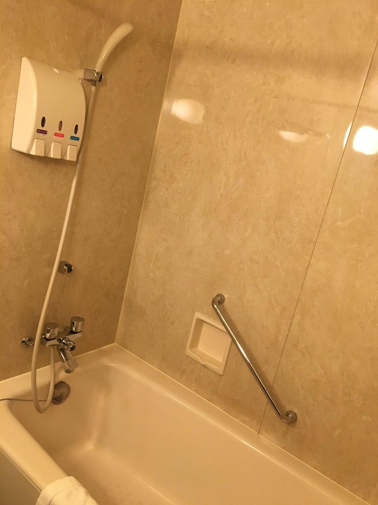 Hotel Crown Palais Kokura Kitakyushu Buitenkant foto