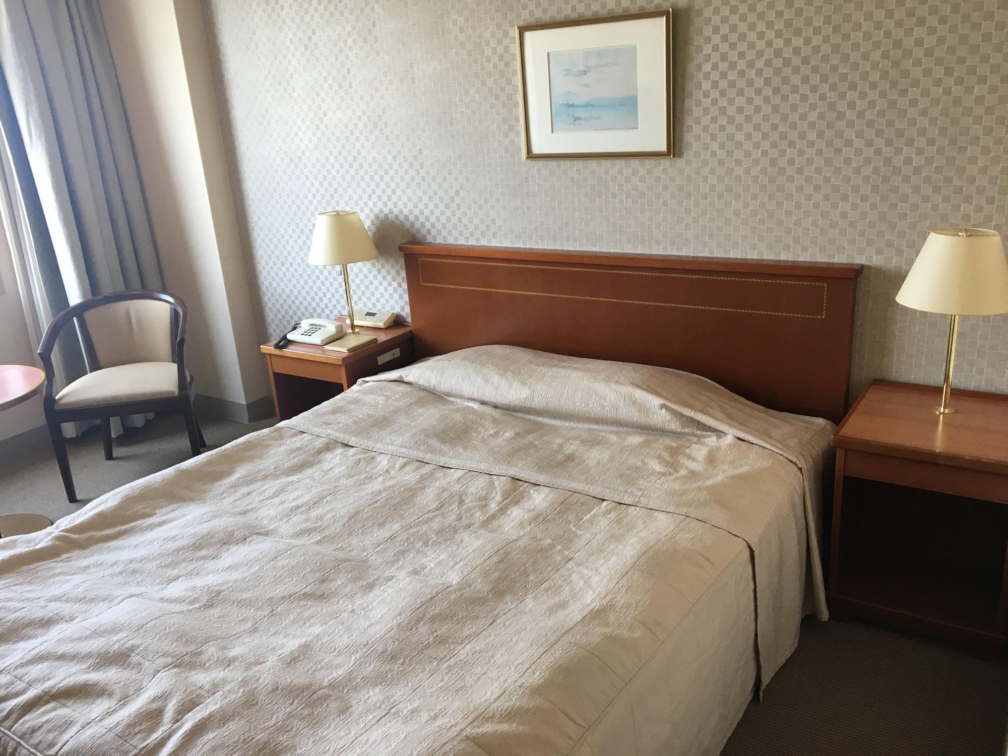 Hotel Crown Palais Kokura Kitakyushu Buitenkant foto