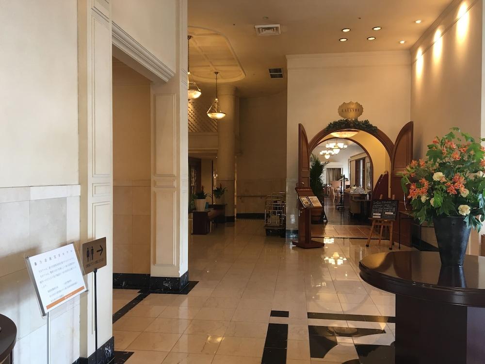 Hotel Crown Palais Kokura Kitakyushu Buitenkant foto