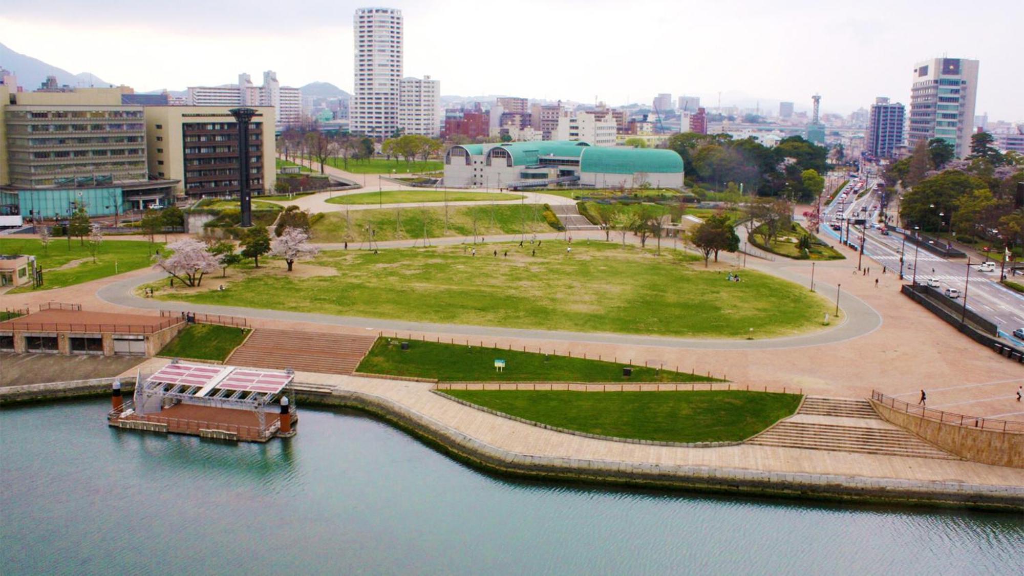 Hotel Crown Palais Kokura Kitakyushu Buitenkant foto